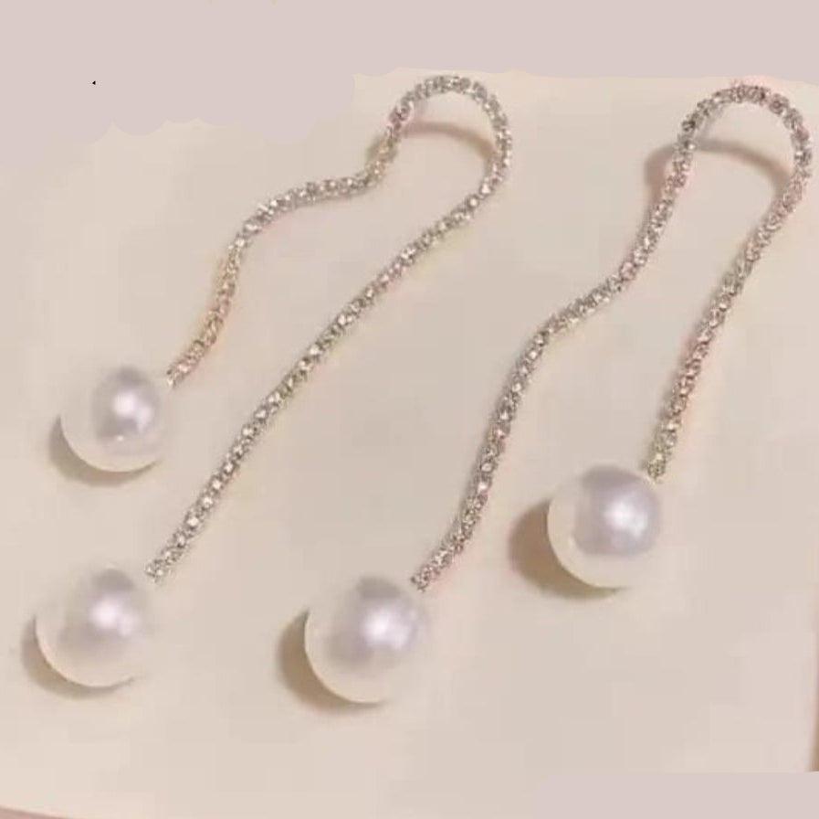 U Pearl Drop Party Dangler - Silver crystal